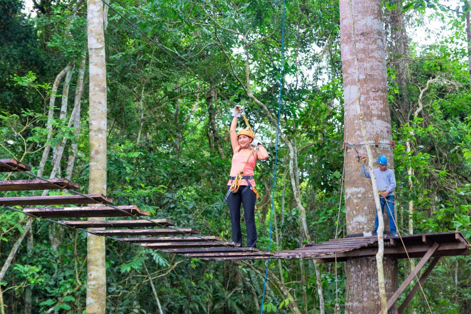 Avatar Amazon Lodge & Canopy Park Santa Teresa  Exteriör bild